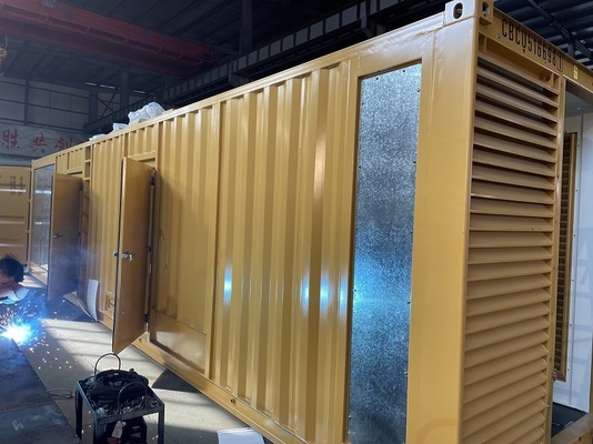 IP23 1800kw कमिंस डीजल जेनरेटर सेट कंटेनर प्रकार मक्का अल्टे अल्टरनेटर के साथ