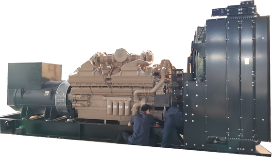2500kva कमिंस डीजल जेनरेटर सेट कंटेनर साइलेंट टाइप यूके इंजन